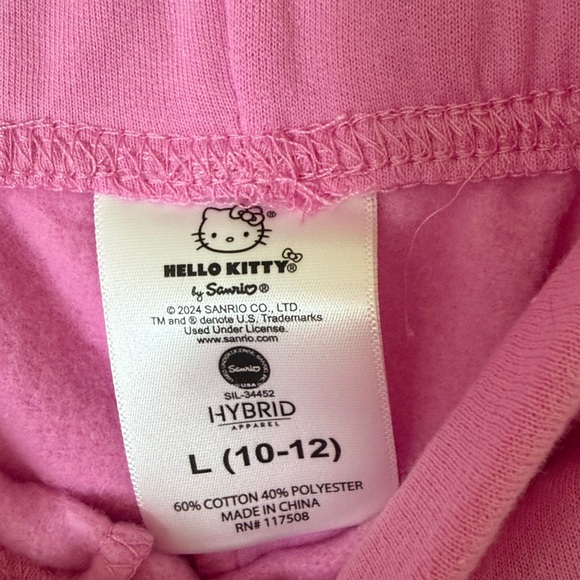Hello Kitty Pink Music Note Shorts - Picture 3 of 3
